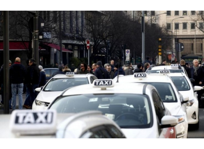 Taxi Taxi