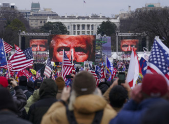 Trump e il servilismo delle big tech nei suoi confronti