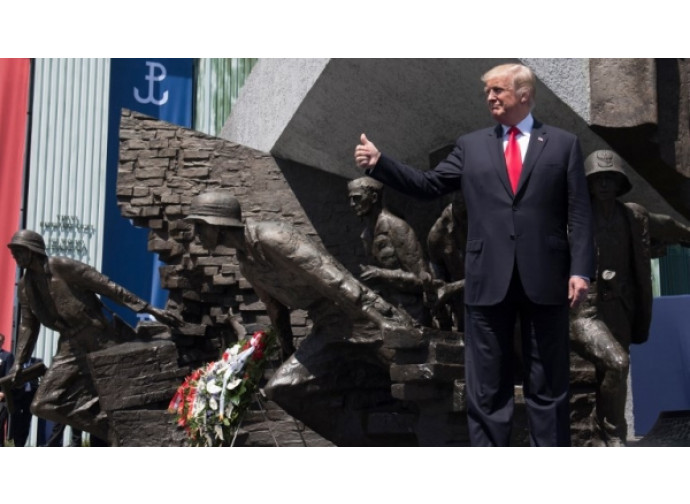 Trump tiene il suo discorso a Varsavia Trump tiene il suo discorso a Varsavia