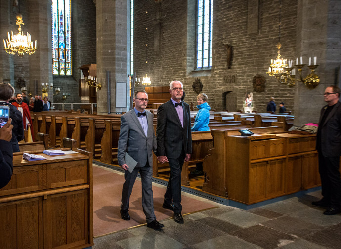 Le nozze gay dentro l'abbazia di Santa Brigida a Vadstena (foto di Daniele Calisesi) Le nozze gay dentro l'abbazia di Santa Brigida a Vadstena (foto di Daniele Calisesi)
