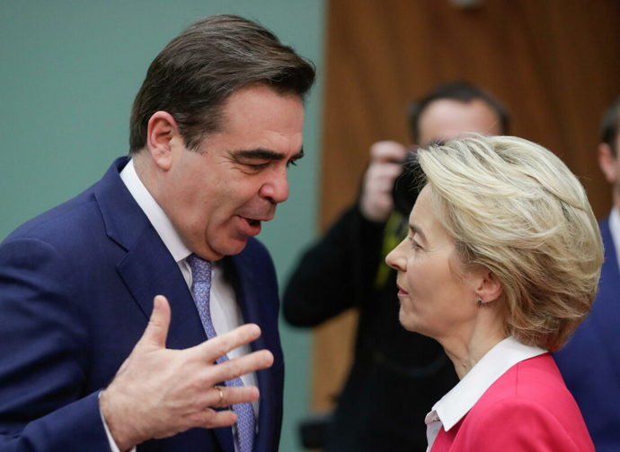 Presidente e vice presidente della Commissione Europea, von der Leyen e Schinas Presidente e vice presidente della Commissione Europea, von der Leyen e Schinas