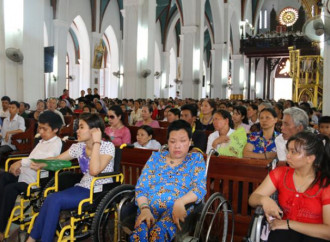 Caritas Hanoi moltiplica le iniziative caritatevoli