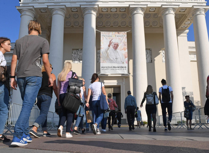 Vilnius si prepara ad accogliere Papa Francesco