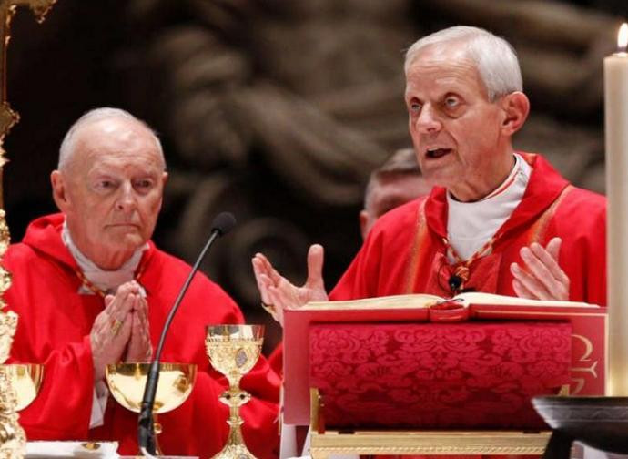 Il cardinale Wuerl (a destra)