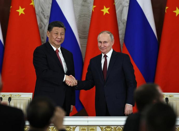 Xi Jinping e Vladimir Putin Xi Jinping e Vladimir Putin