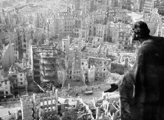 Senza Cristo è ancora l'uomo della fionda