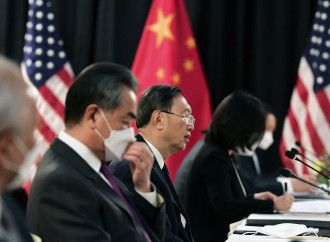 L'America che odia se stessa, in difficoltà con la Cina