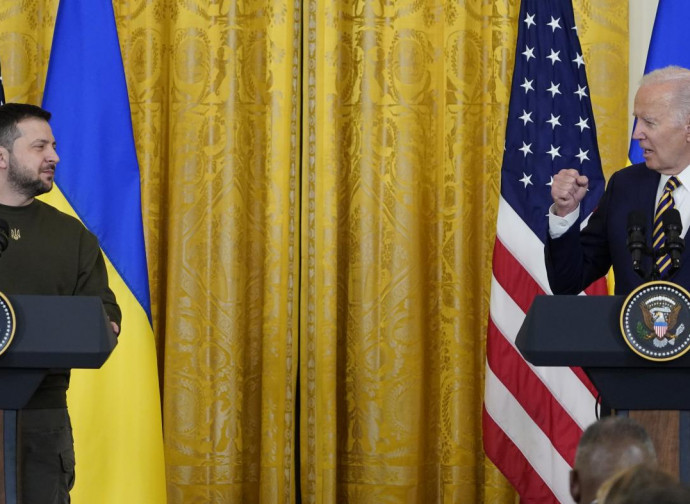 Zelensky e Biden