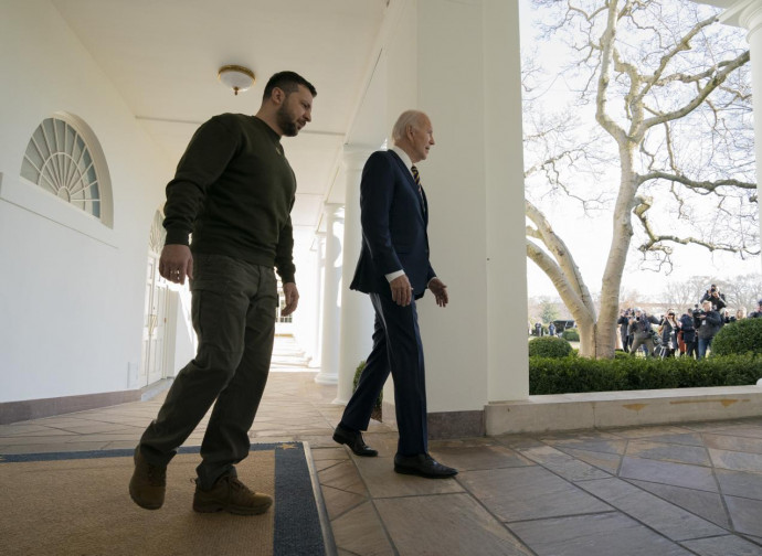 Zelensky e Biden